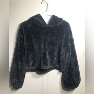 Extremely Soft Cropped Sweatshirt